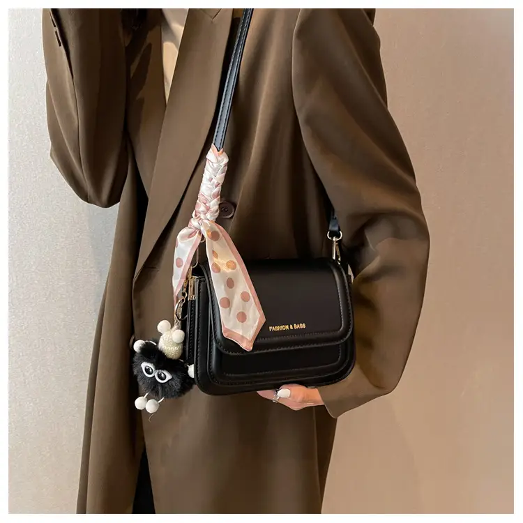 2024 Women's Crossbody Bag Brown Leather Small Square — feature 12