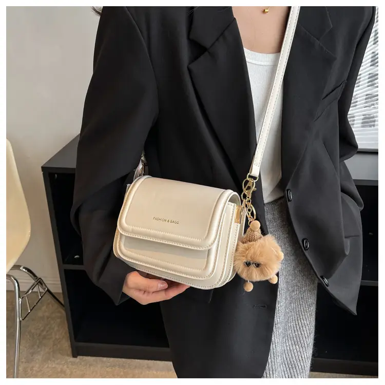 2024 Women's Crossbody Bag Brown Leather Small Square — feature 16