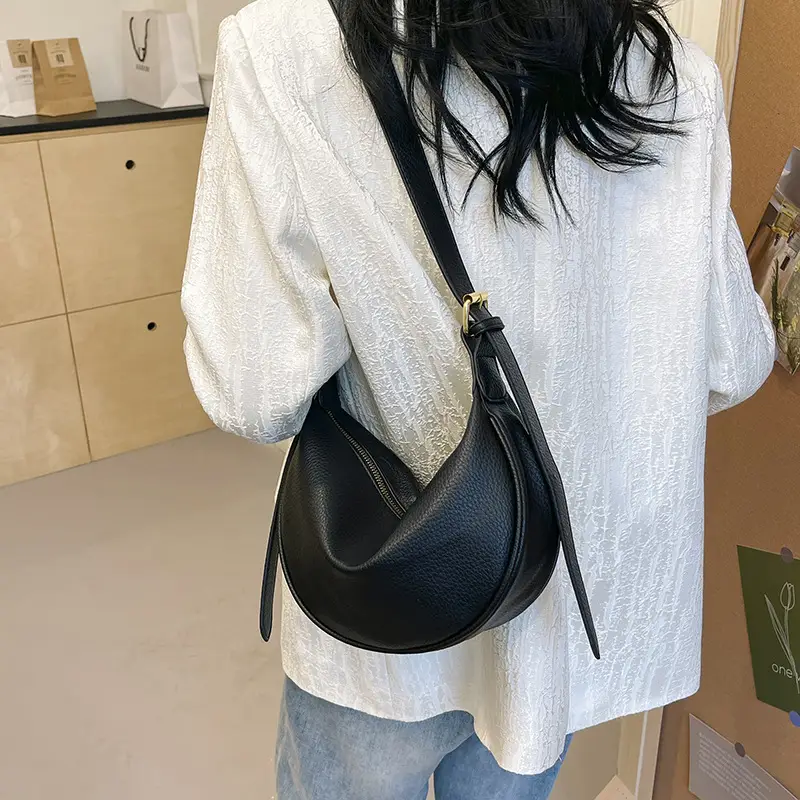 Vintage Underarm Crossbody Bag Brown Large Capacity - Image 6