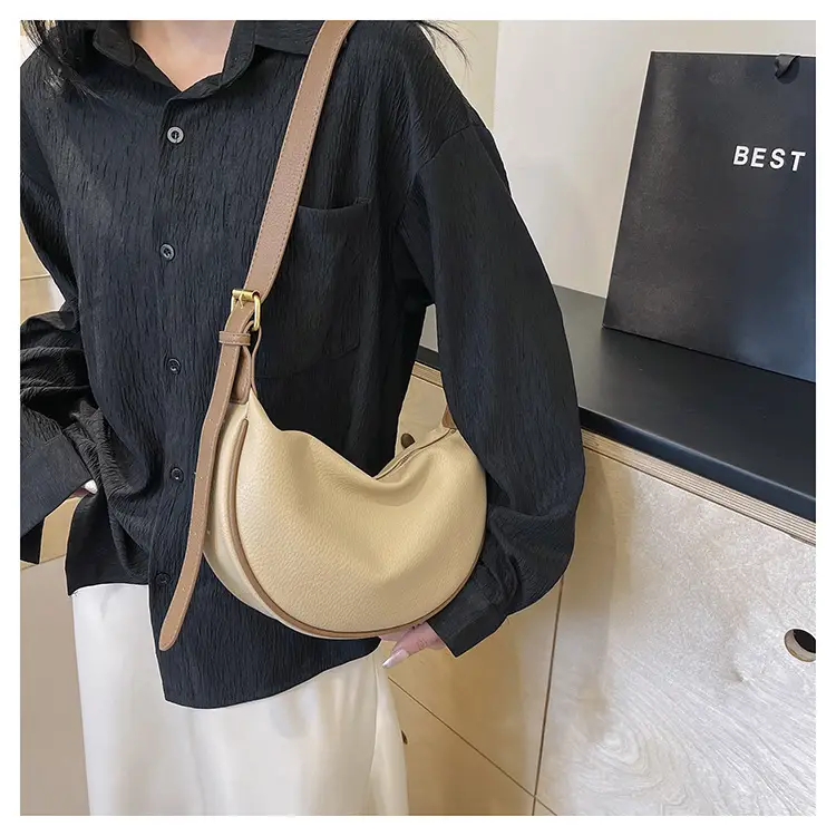 Vintage Underarm Crossbody Bag Brown Large Capacity — feature 14