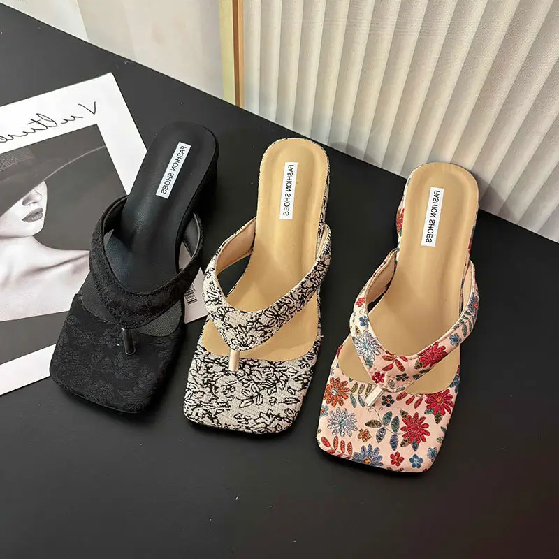 Flip-Flops for Women with Thick Heels, Summer Outdoor Wear, 2026 New Style, French Beach Thong Sandals, Fairy Style