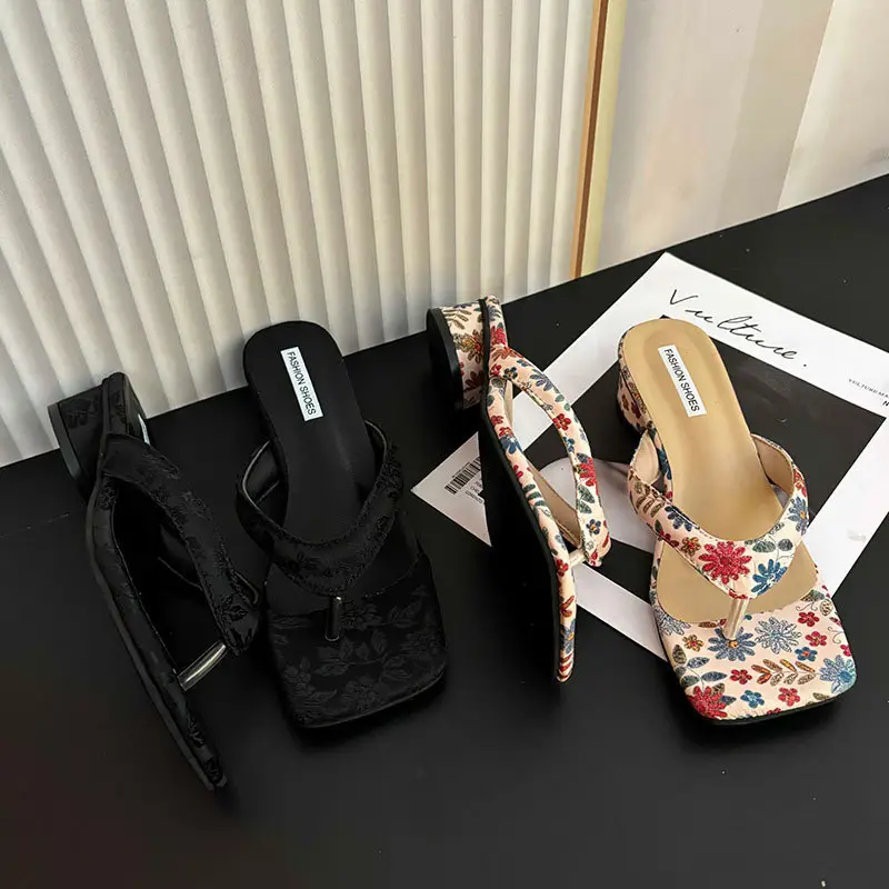 Flip-Flops for Women with Thick Heels, Summer Outdoor Wear, 2026 New Style, French Beach Thong Sandals, Fairy Style