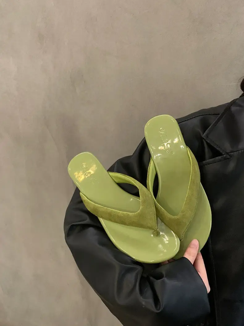 Flat Slippers Women's Summer Outer Wear New Korean-style Flip-flops French Retro Dress Elegant Toe Sandals — feature 2