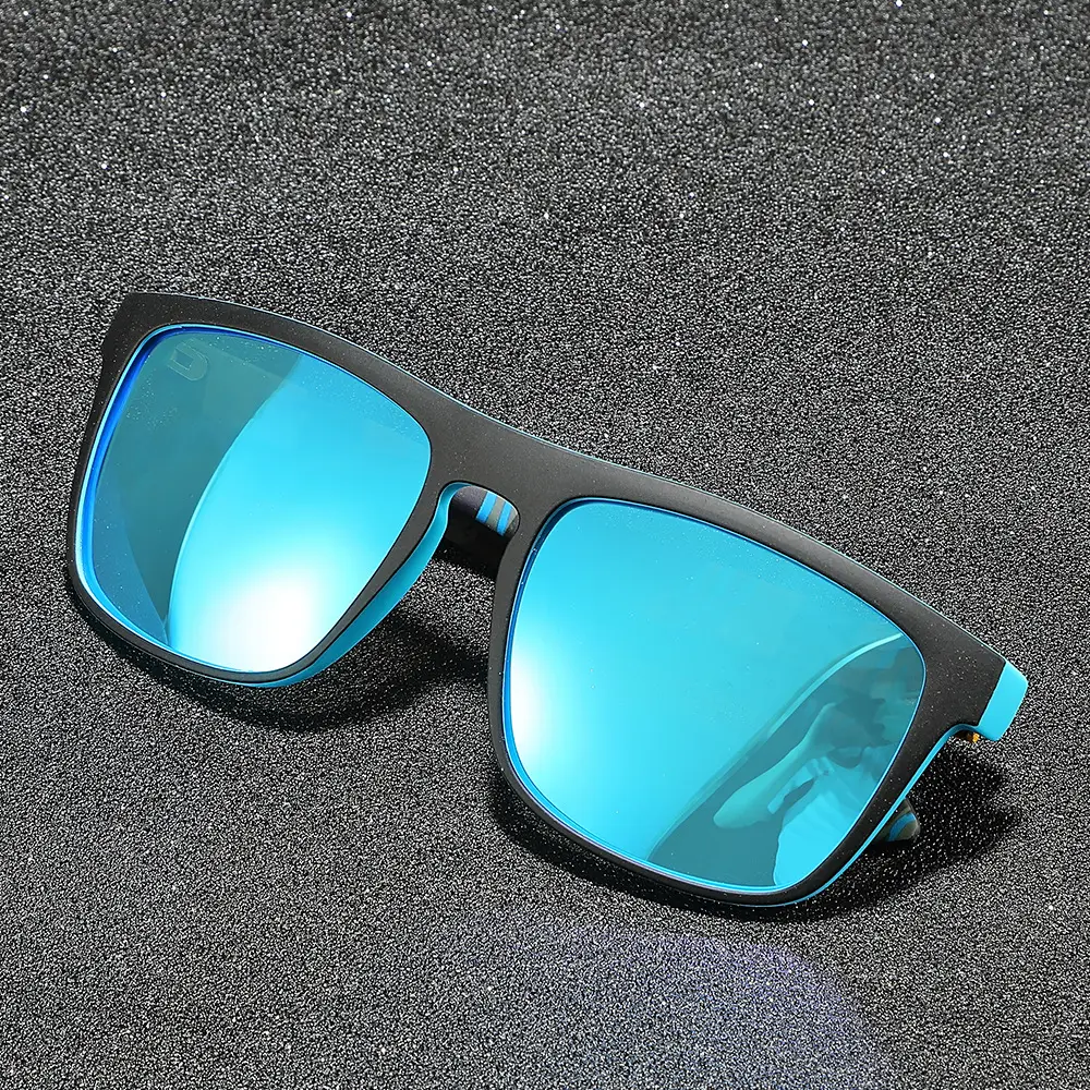 Men Polarized Anti-UV Sunglasses Blue Tinted - Image 10