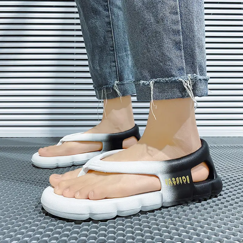 Flip-flops men's summer outdoor wear shit-feeling beach sports non-slip Vietnamese sandals heel driving slippers - Image 3