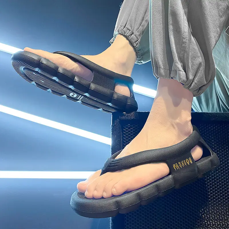 Flip-flops men's summer outdoor wear shit-feeling beach sports non-slip Vietnamese sandals heel driving slippers - Image 8