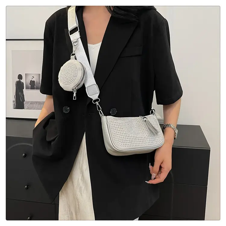 Women's Full Diamond Crossbody Bag Black 2024 — feature 19