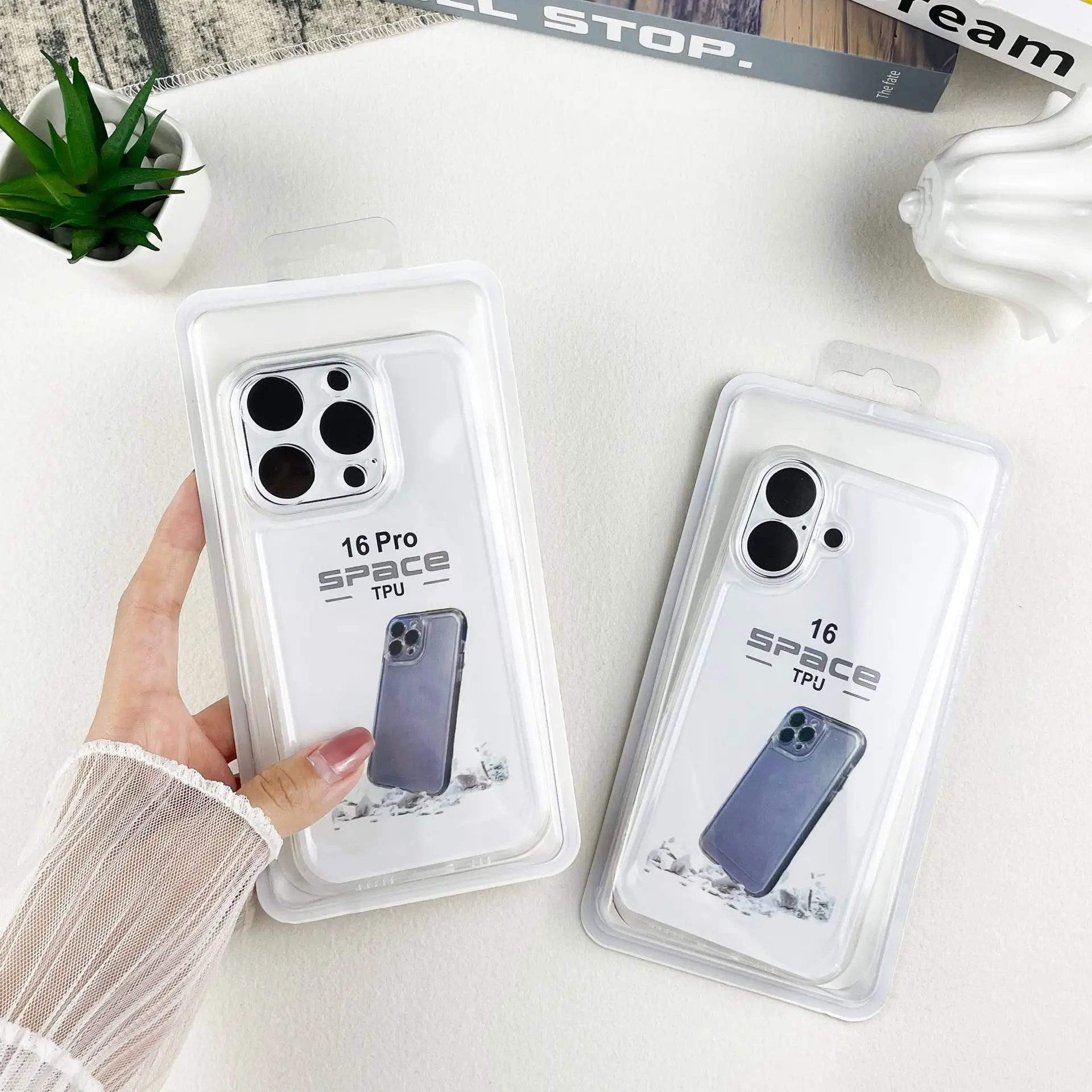 Apple 17 Pro 15 Four-Corner Transparent Phone Case - Image 5