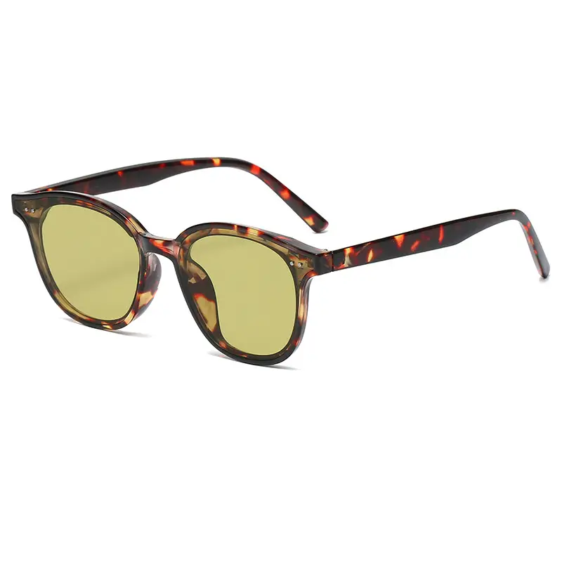 2024 Black Round Polarizer Sunglasses with Yellow Lens - Image 3