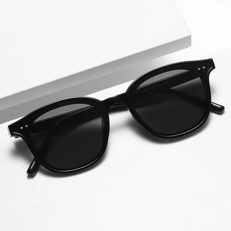 2024 Black Round Polarizer Sunglasses with Yellow Lens - Image 6