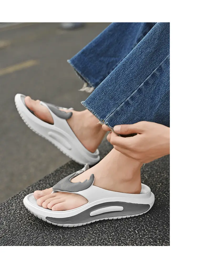Flip-Flops Men's New Summer Outer Wear Non-Slip Soft-Soled Flip-Flops Outdoor Casual Fashion Beach Slippers — feature 22
