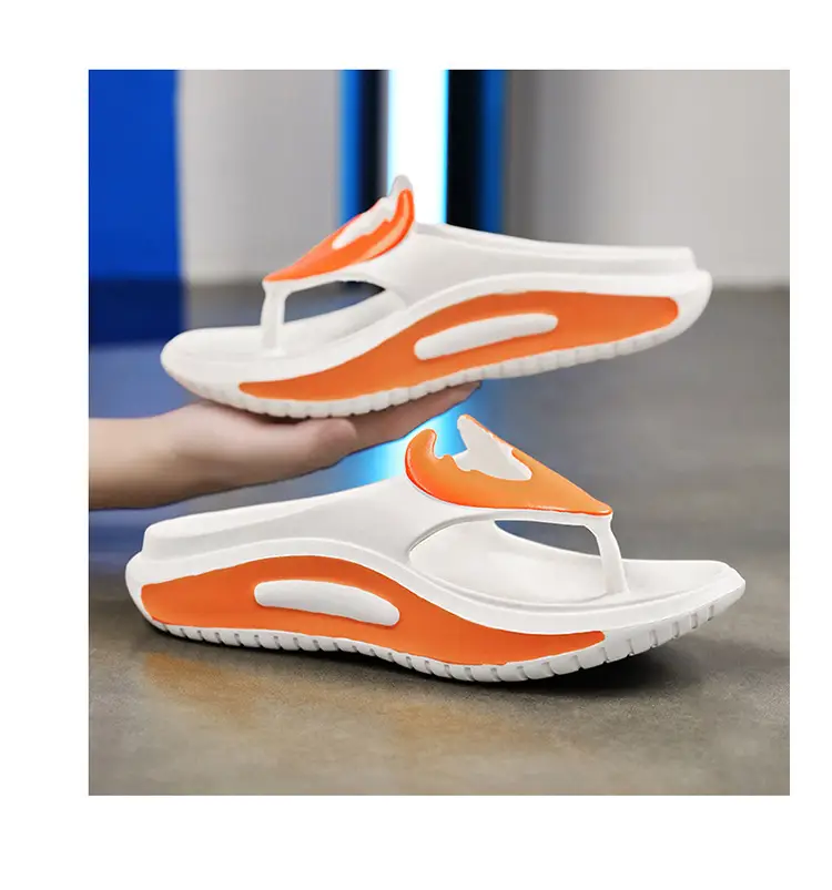 Flip-Flops Men's New Summer Outer Wear Non-Slip Soft-Soled Flip-Flops Outdoor Casual Fashion Beach Slippers — feature 9