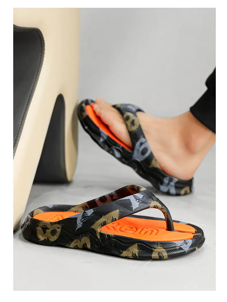 Thick-soled flip-flops men's summer outdoor crossing south net red clip-on sandals non-slip wear-resistant seaside casual beach shoes — feature 28