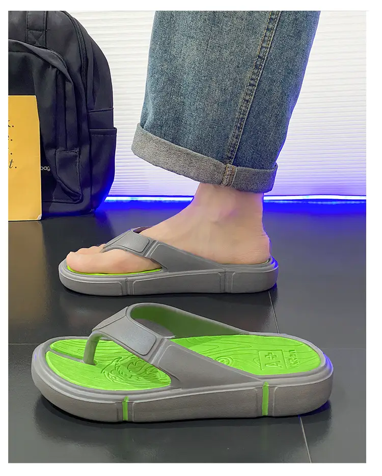Flip Flops Men's Summer Outer Wear Soft Sole Casual Flip-on Sports Slippers Men's Thick Sole Outdoor Beach Sandals — feature 11