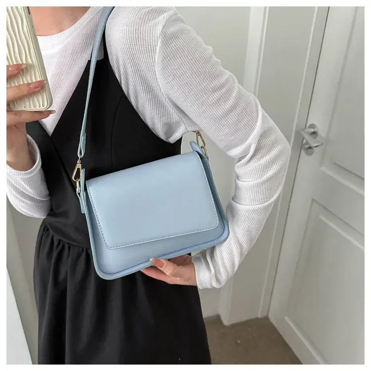Women's Beige Crossbody Shoulder Bag 2025 — feature 11
