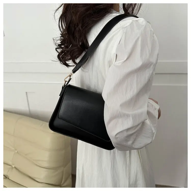 Women's Beige Crossbody Shoulder Bag 2025 — feature 17