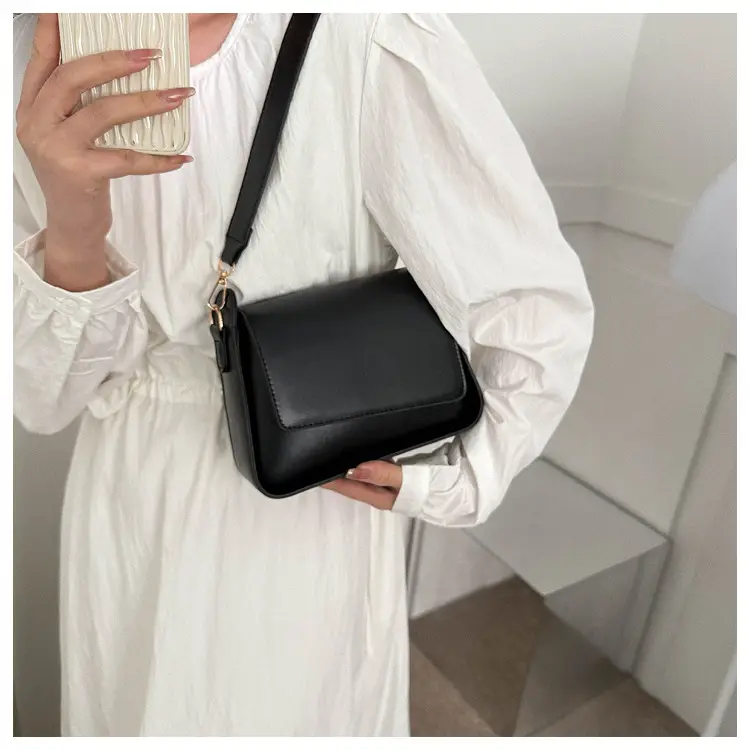 Women's Beige Crossbody Shoulder Bag 2025 — feature 19