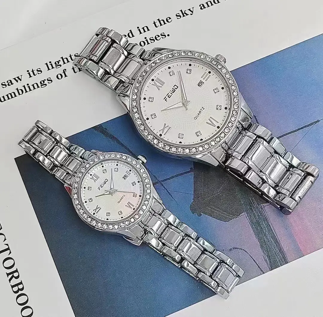 Couple Watches Set Gold Silver Crystal Band Quartz — feature 4