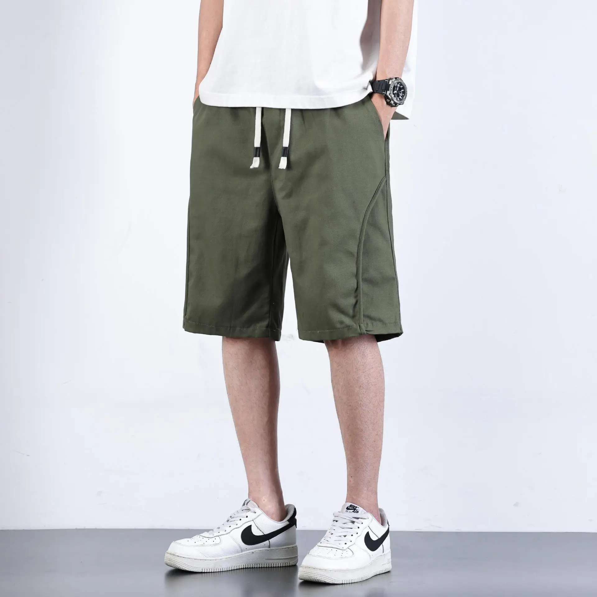 Men Army Green Shorts Mid-Length Functional Summer Wear - Image 6