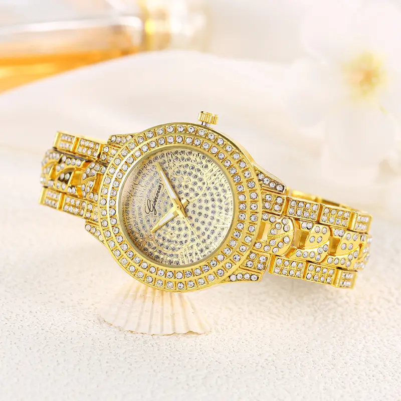 Gold Diamond Watch for Men Women Quartz Bracelet — feature 2