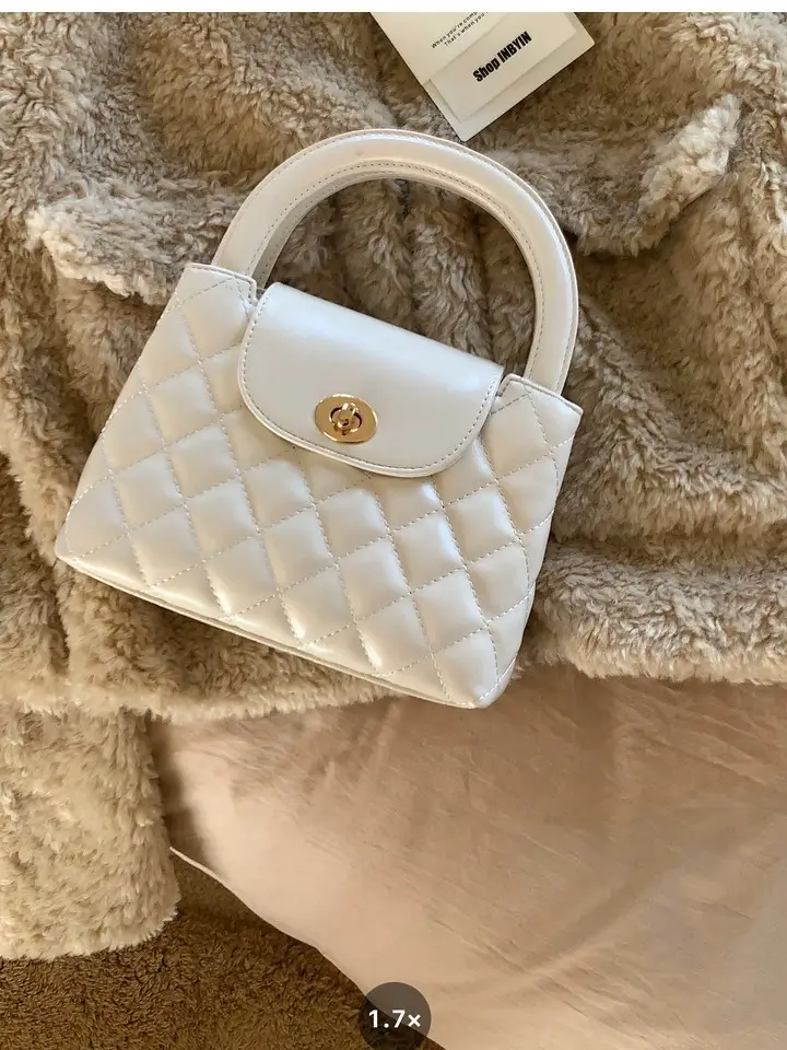 White Quilted Chain Handbag for Women - Image 4