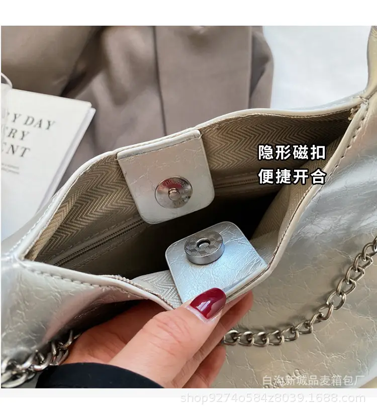Silver Chain Shoulder Bag for Women 2026 — feature 6