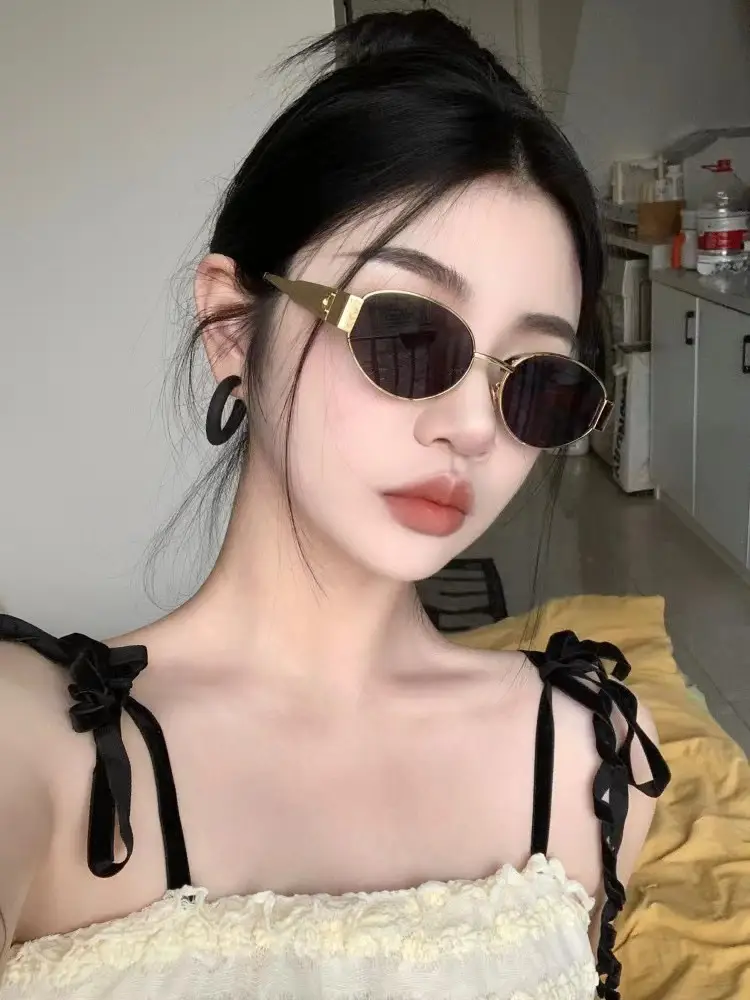 2026 Metal Oval Sunglasses for Men Women — feature 11