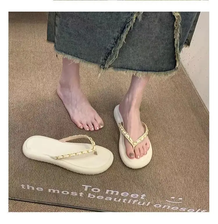 Women's Leather Chain Flip-Flops Summer 2024 — feature 8