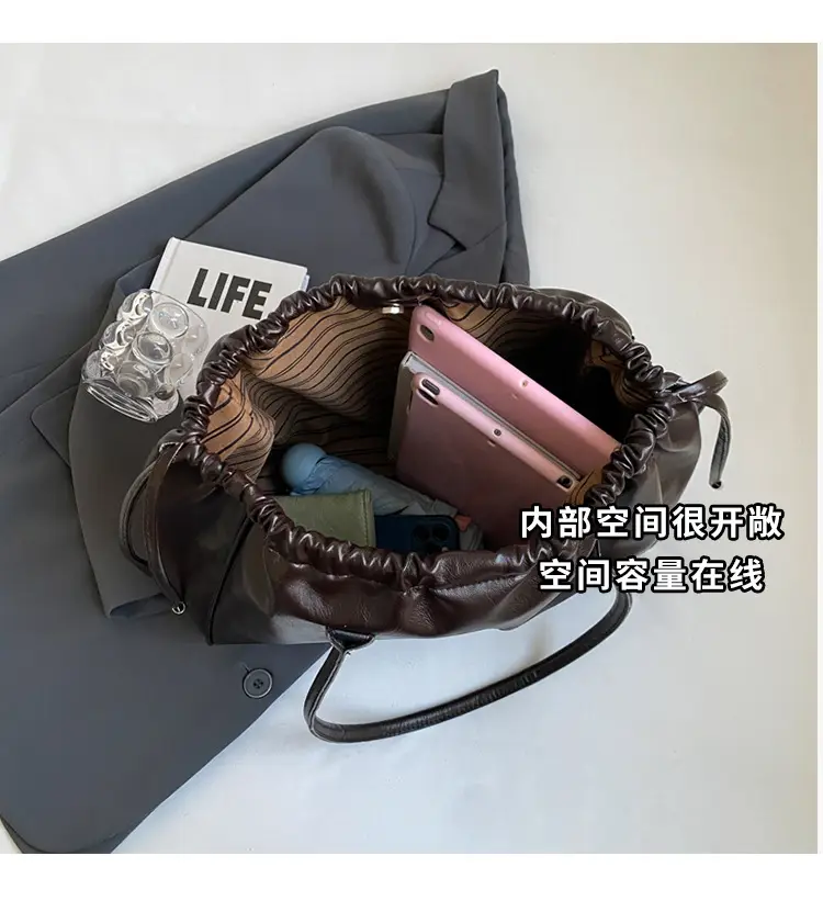 Women's Black Drawstring Shoulder Bag 2024 New — feature 6