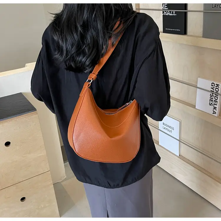 Women's Trendy Crossbody Bag Pure Leather Tan 2024 — feature 16