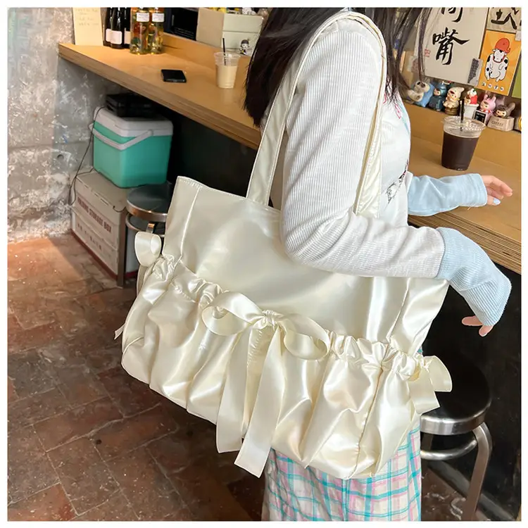 Japanese Ballet Style Puffy Tote Bag for Girls Black — feature 36