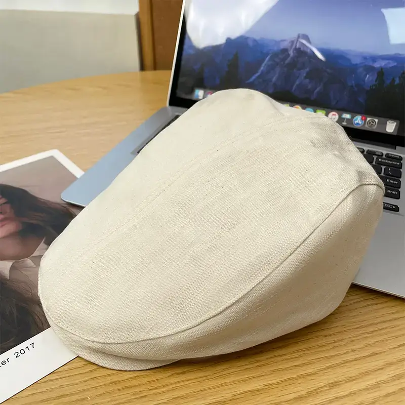 Forward-Pointing British Style Hat for Men — feature 14