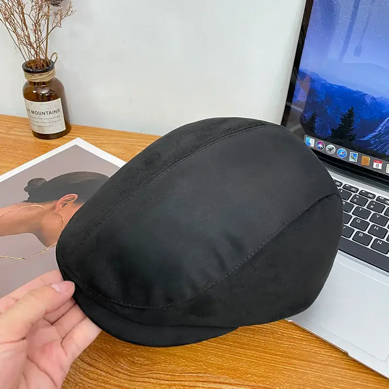 Forward-Pointing British Style Hat for Men - Image 14