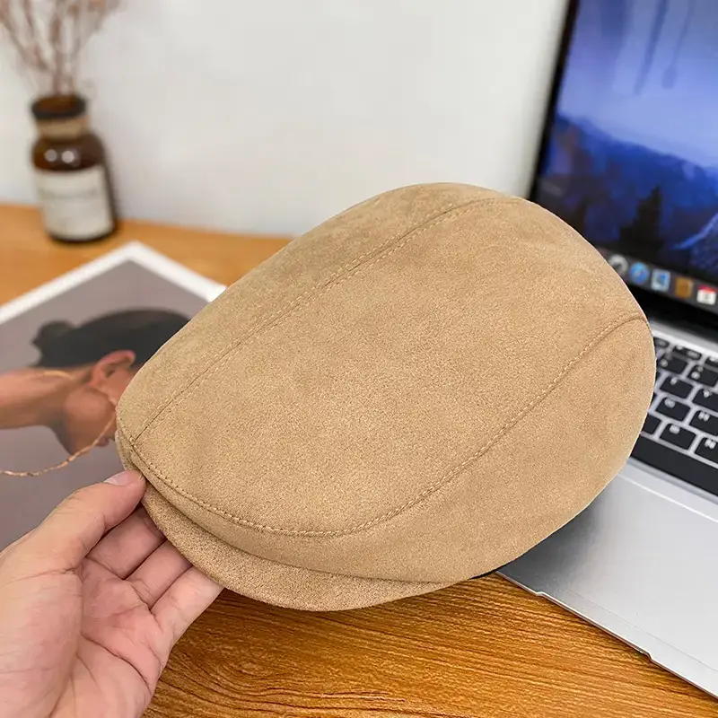 Forward-Pointing British Style Hat for Men - Image 16