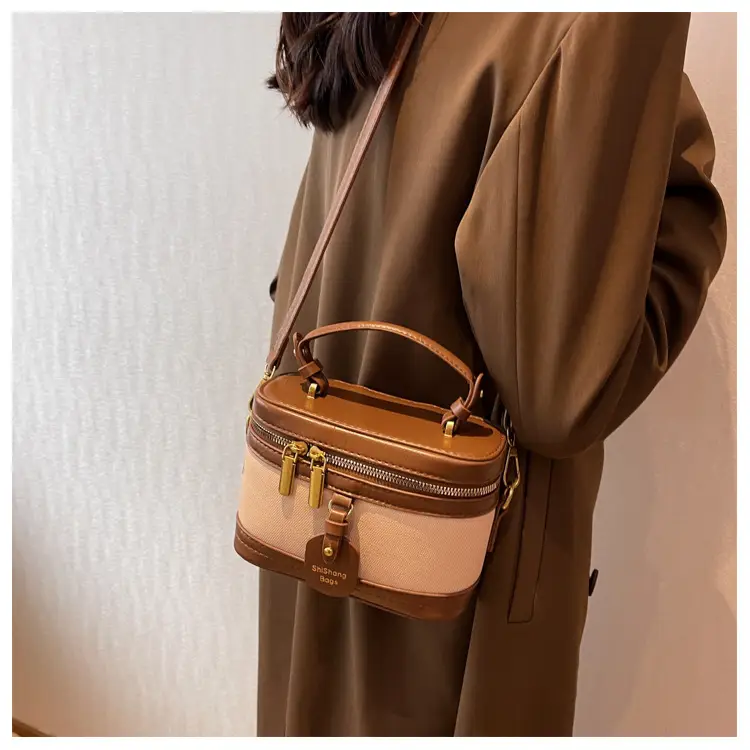 Vintage Textured Shoulder Crossbody Bag for Women 2024 — feature 10