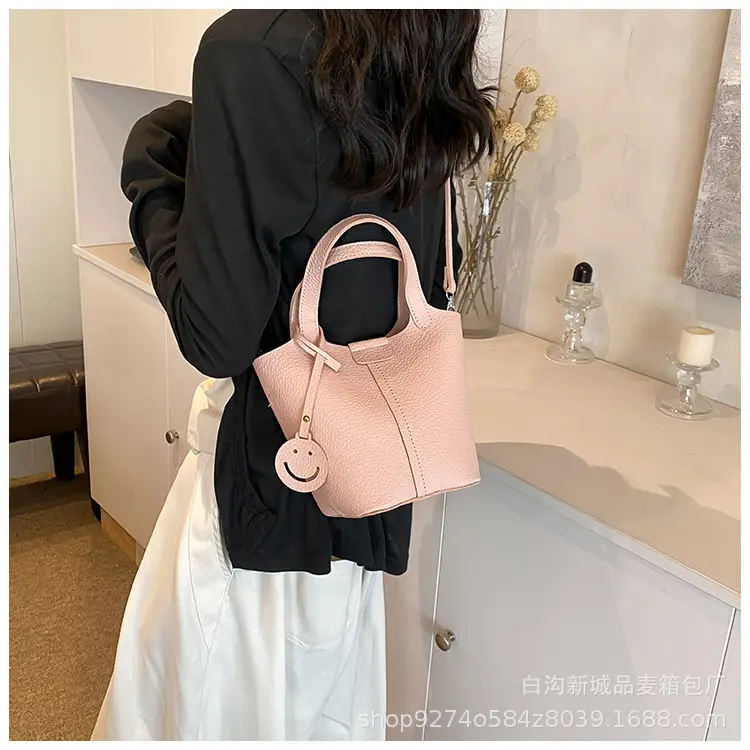Black Crossbody Shoulder Bag for Women 2026 — feature 20