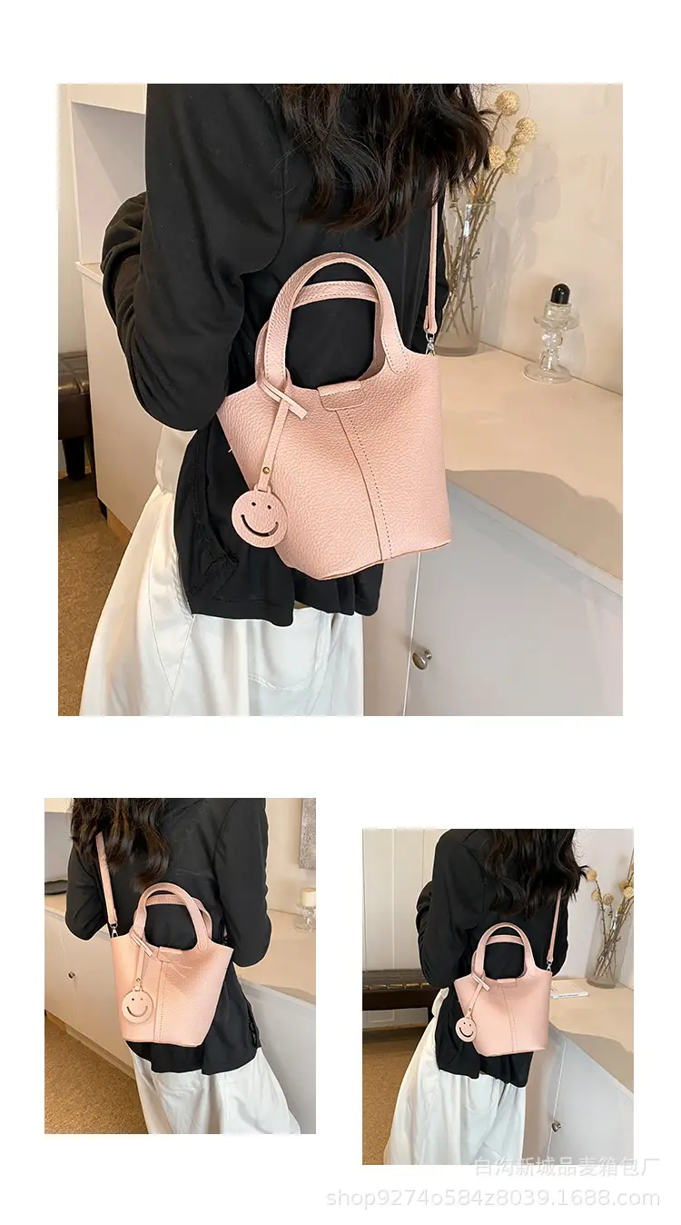 Black Crossbody Shoulder Bag for Women 2026 — feature 5