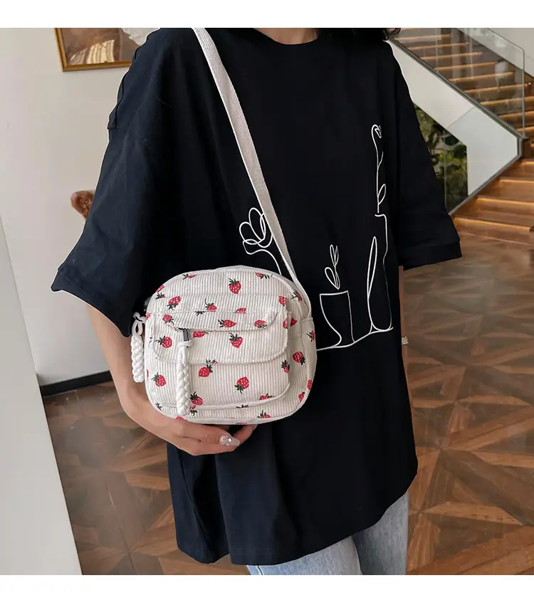 Strawberry Print Crossbody Bag for Women — feature 1
