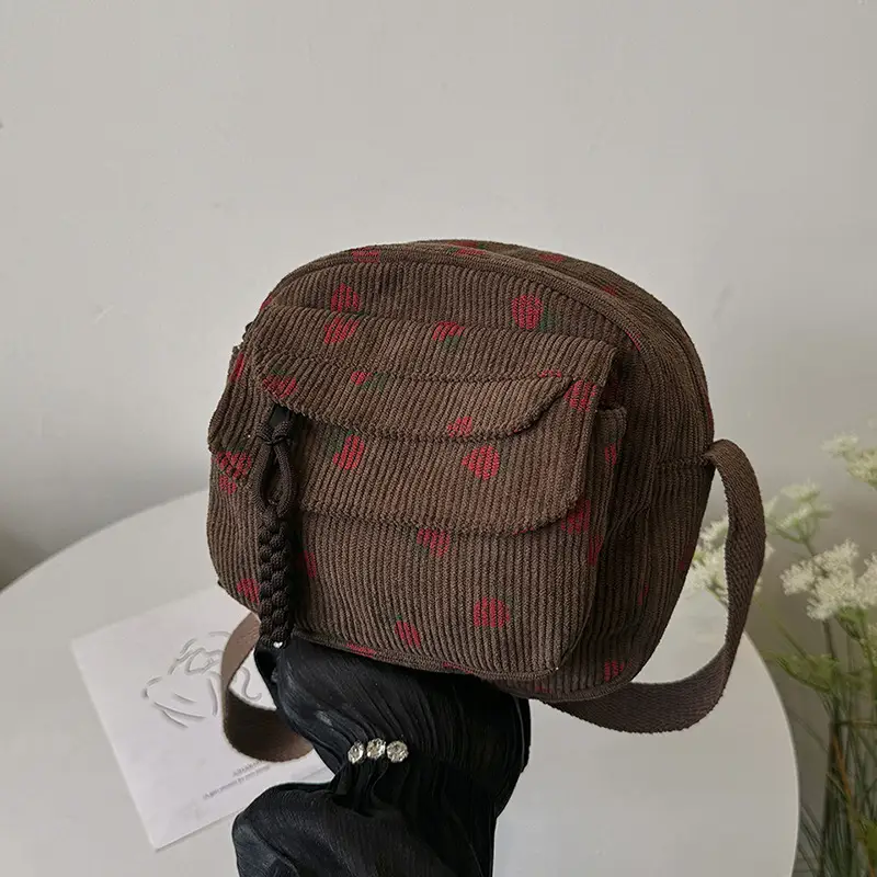 Strawberry Print Crossbody Bag for Women - Image 2
