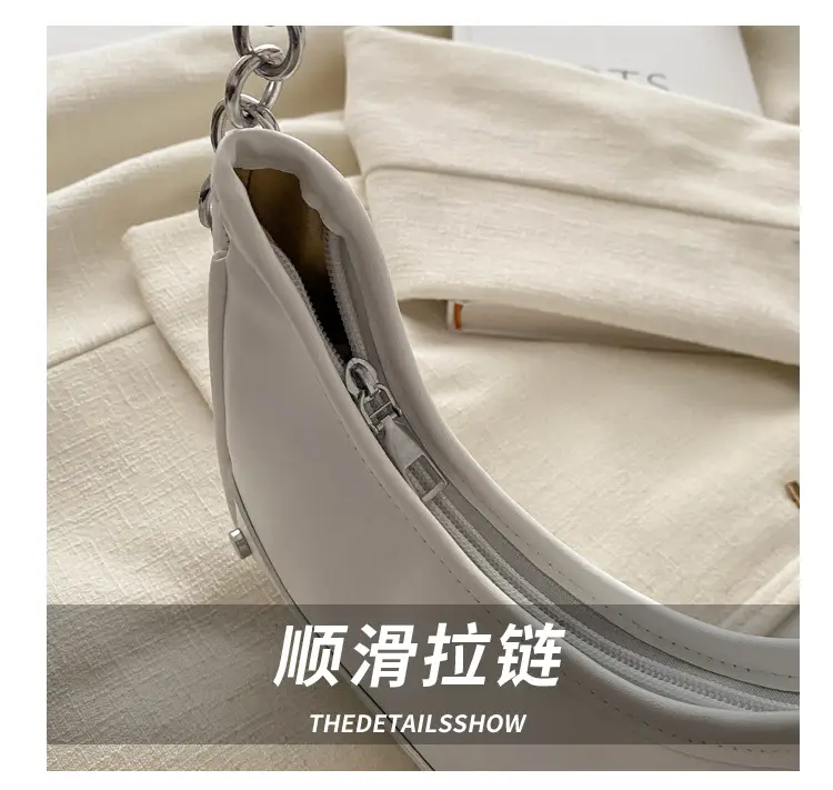 White Chain Shoulder Bag for Women Summer 2024 — feature 4