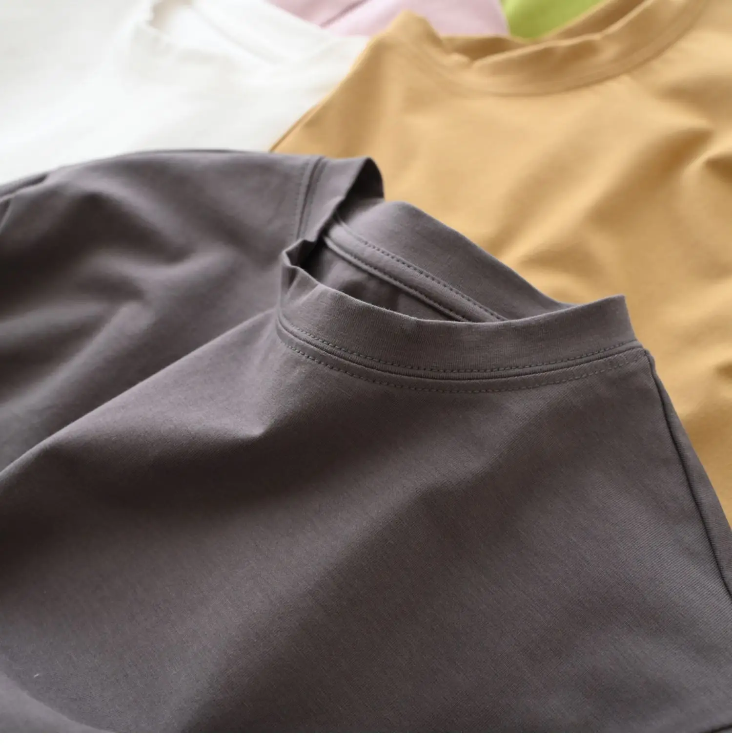 Ice Porcelain Cotton T-Shirt for Boys Girls Loose Fit Summer Wear — feature 11