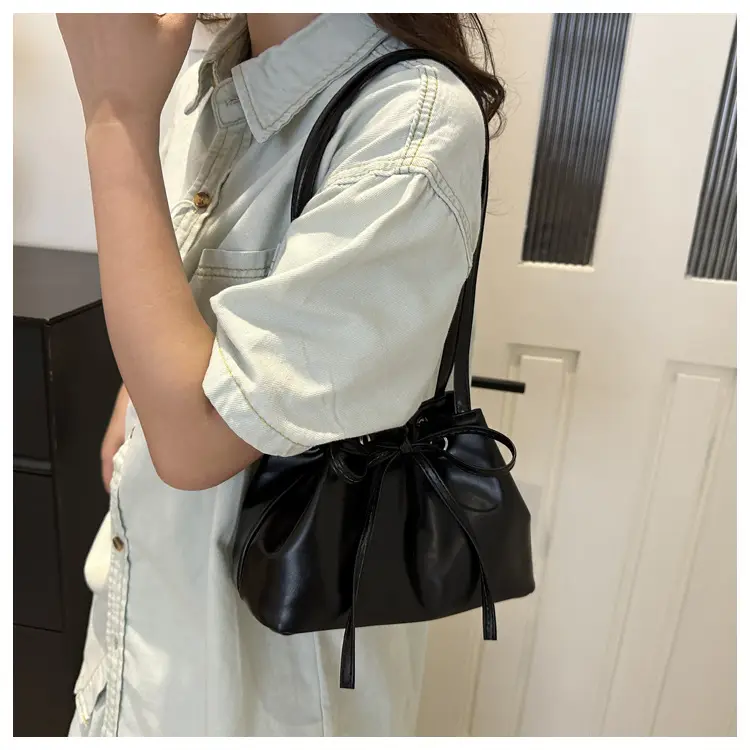 Women Drawstring Satchel Bag Cream 2024 — feature 16