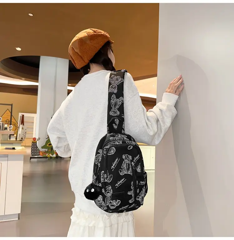 Bear Print Crossbody Bag for Girls Boys Junior High — feature 16
