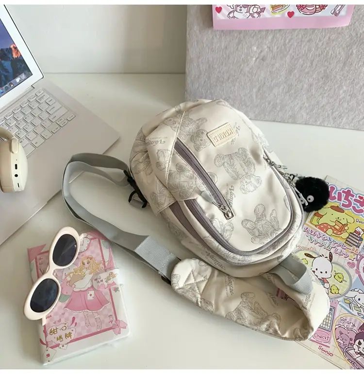 Bear Print Crossbody Bag for Girls Boys Junior High — feature 25