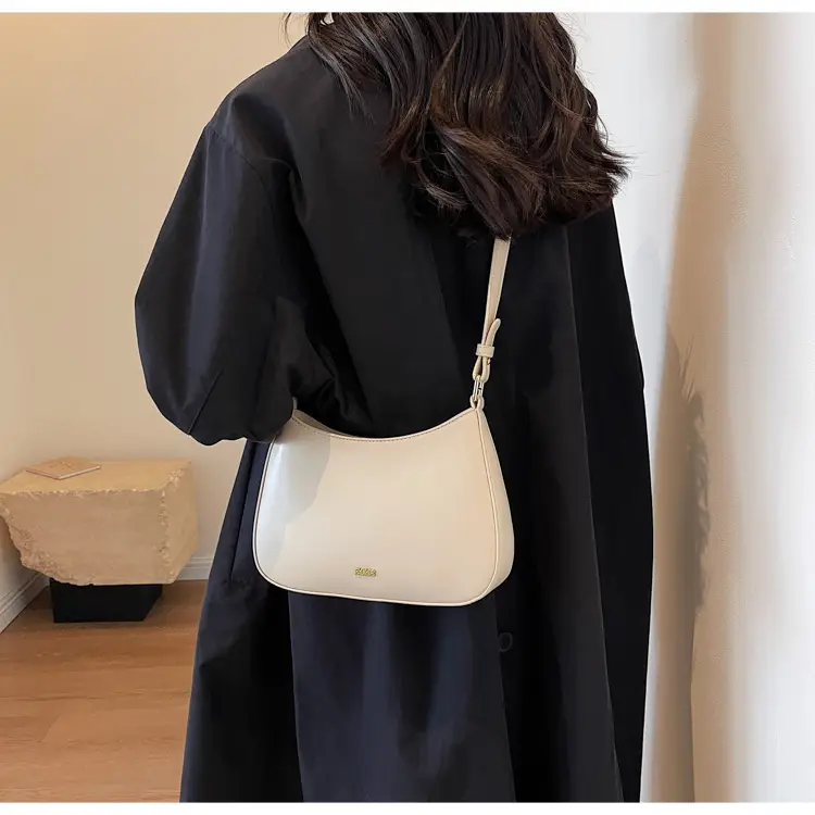 Women's Korean Style Chain Shoulder Bag Red 2024 — feature 26