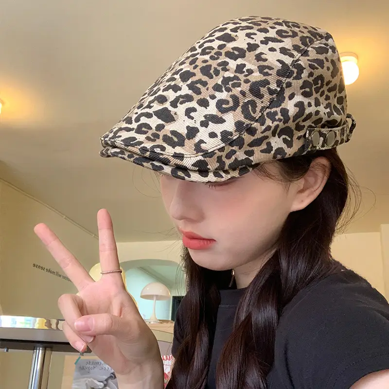 Retro Leopard Print Women's Spring Hat - Image 3