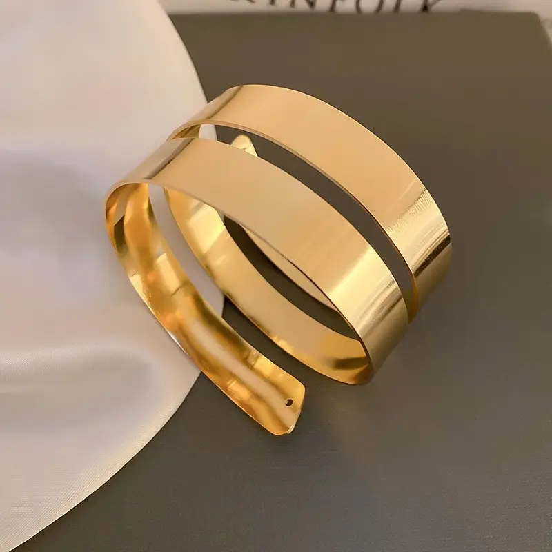 Europe and the United States cross-border metal flower bracelet exaggerated niche high sense bracelet arm ring design temperament jewelry wholesale — feature 13