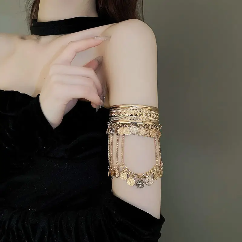 50# bracelet-gold-tassel