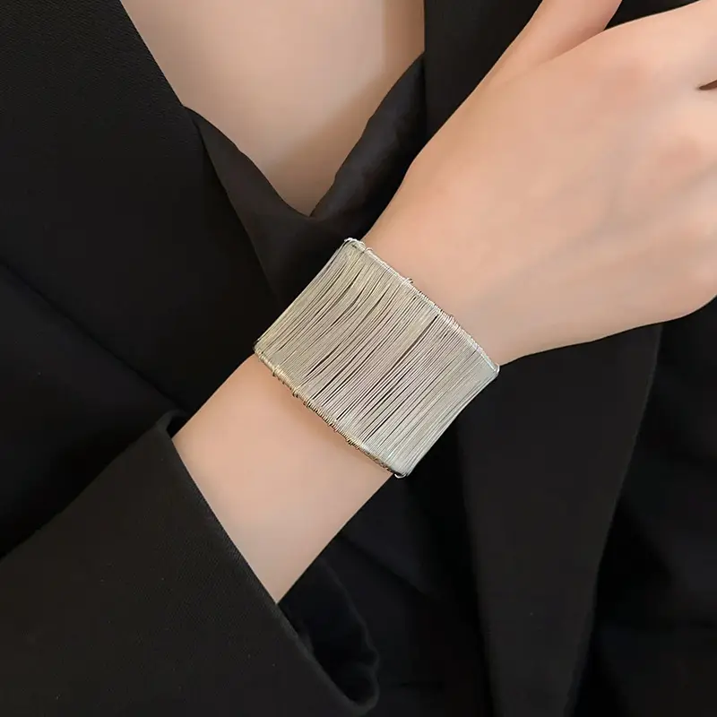 81# bracelet-silver-line