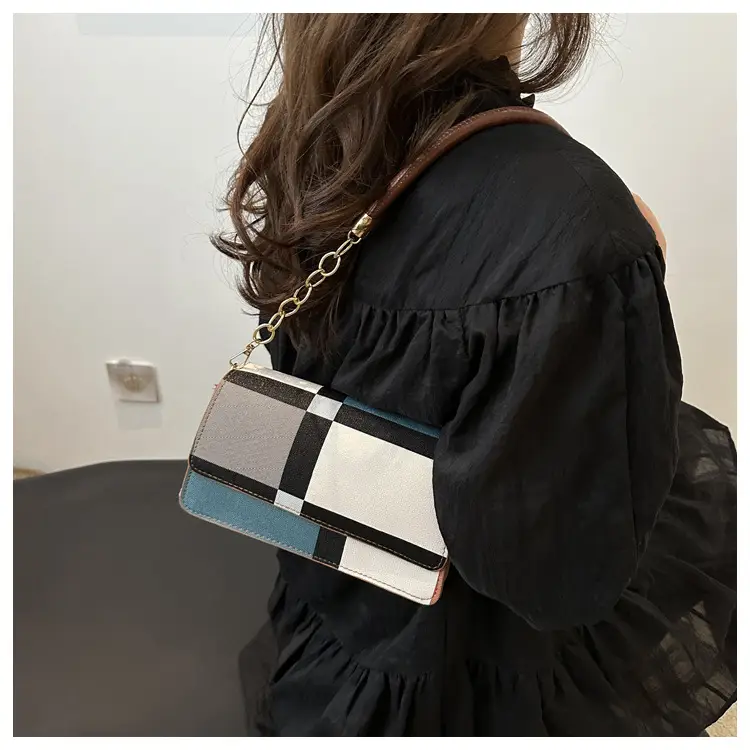 Women's Korean Style Crossbody Bag Brown Black Checkered — feature 19